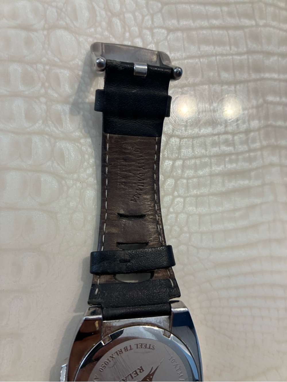 Tommy Bahama Black and Silver Dive-Style Watch - Picture 11 of 11